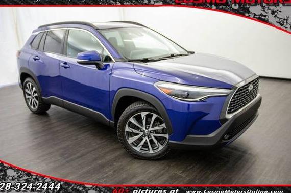 TOYOTA COROLLA CROSS 2022 7MUDAABG7NV007231 image